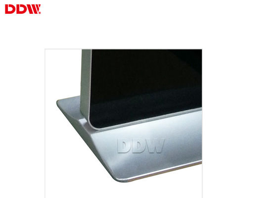 42 ইঞ্চি ইন্ডোর উচ্চ উজ্জ্বলতা মেঝে স্থায়ী ডিজিটাল স্বাক্ষর ইন্টারেক্টিভ টাচ স্ক্রিন