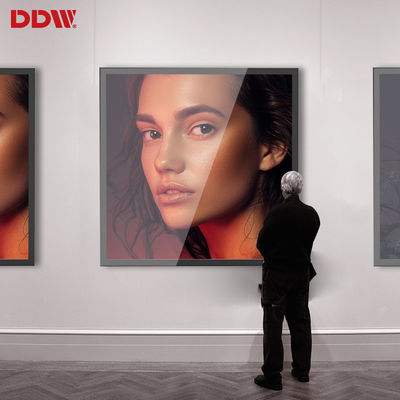 22 ইঞ্চি স্কয়ার স্ক্রিন ডিজিটাল সাইনেজ